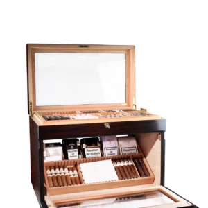 Humidor Adorini Portico Deluxe w kolorze brązowym na 400 cygar, wykończenie w odcieniu ciepłego brązu